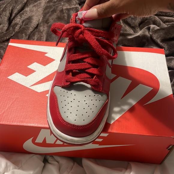 dunks - Picture 3 of 3